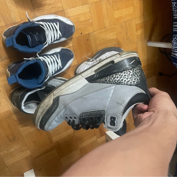 Jordan 12 obsidian , Jordan 12 jumpman white grey, Jordan 3 wolf grey - Picture 5 of 10